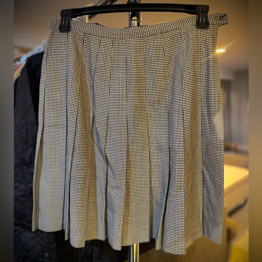 Vintage Briggs New York Houndstooth Pleater Skirt - Size 16.